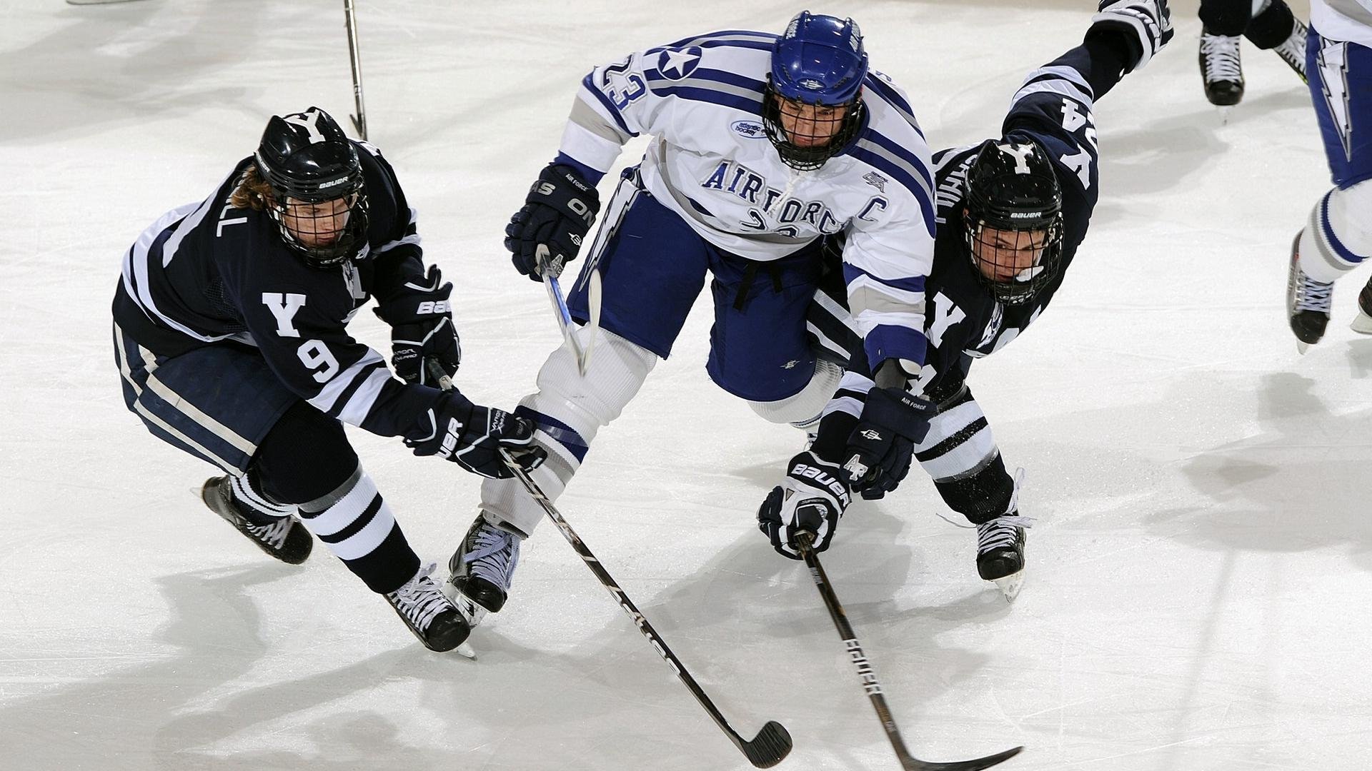 体育科技企业携手打造智能足球场，实现全场监控与管理，足球场监控方案